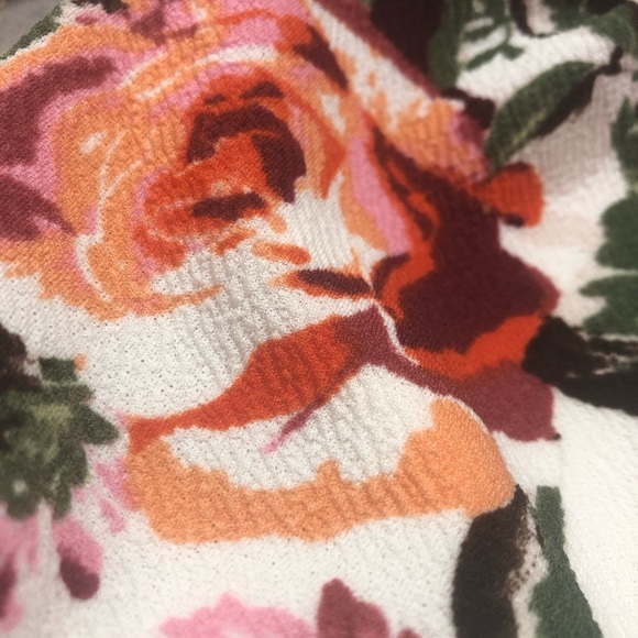 Baby Girl Boutique Peach Floral Bummies & Headwrap - Picture 7 of 9